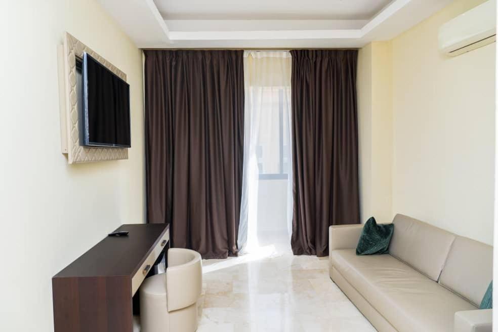 Bachou 4* Dakar